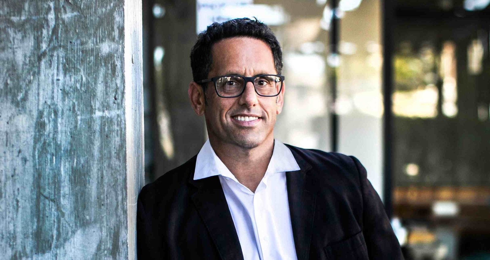 How Noam Glick Built Glick Law Group After Transitioning from Corporate Defense to Employee Advocacy