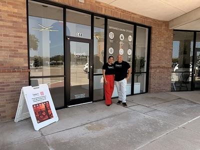 beem Light Sauna: Houston Couple Brings a Personal Approach to Recovery and Wellness to the Energy Corridor with New beem®…