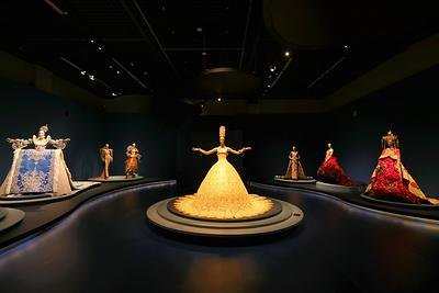 Rihanna's Golden Dragon Gown has arrived: Guo Pei's Garden of Ethereal Realms Exhibition Opens at China National Silk Museum